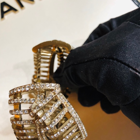 Chanel crystal double cuff - Picture 5 of 8